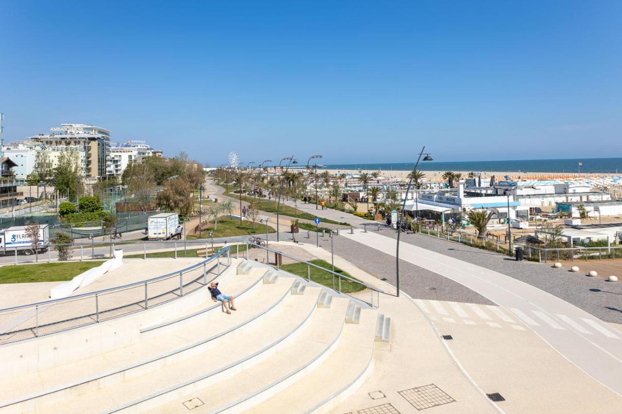 Bilocale Con Giardino A 200Mt Dal Mare - Homeunity Rímini Exterior foto