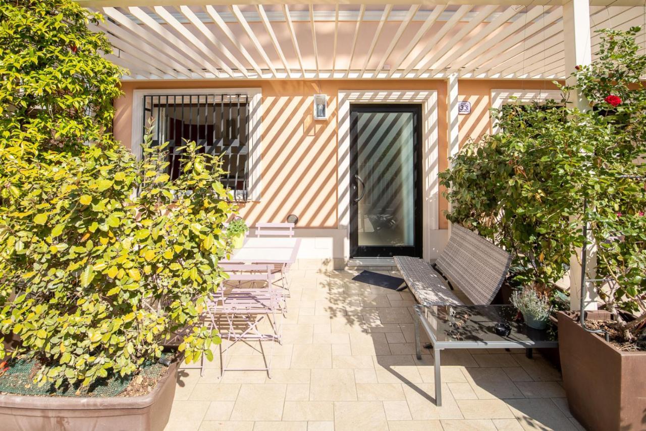 Bilocale Con Giardino A 200Mt Dal Mare - Homeunity Rímini Exterior foto